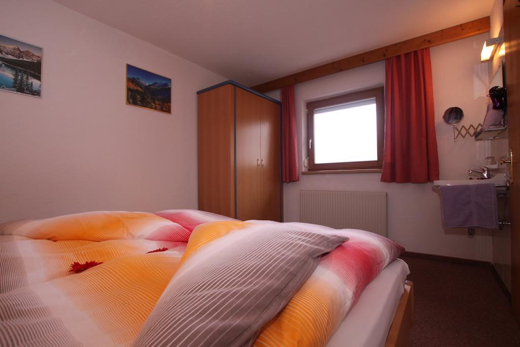 Haus Ladner Apartment See Ruang foto