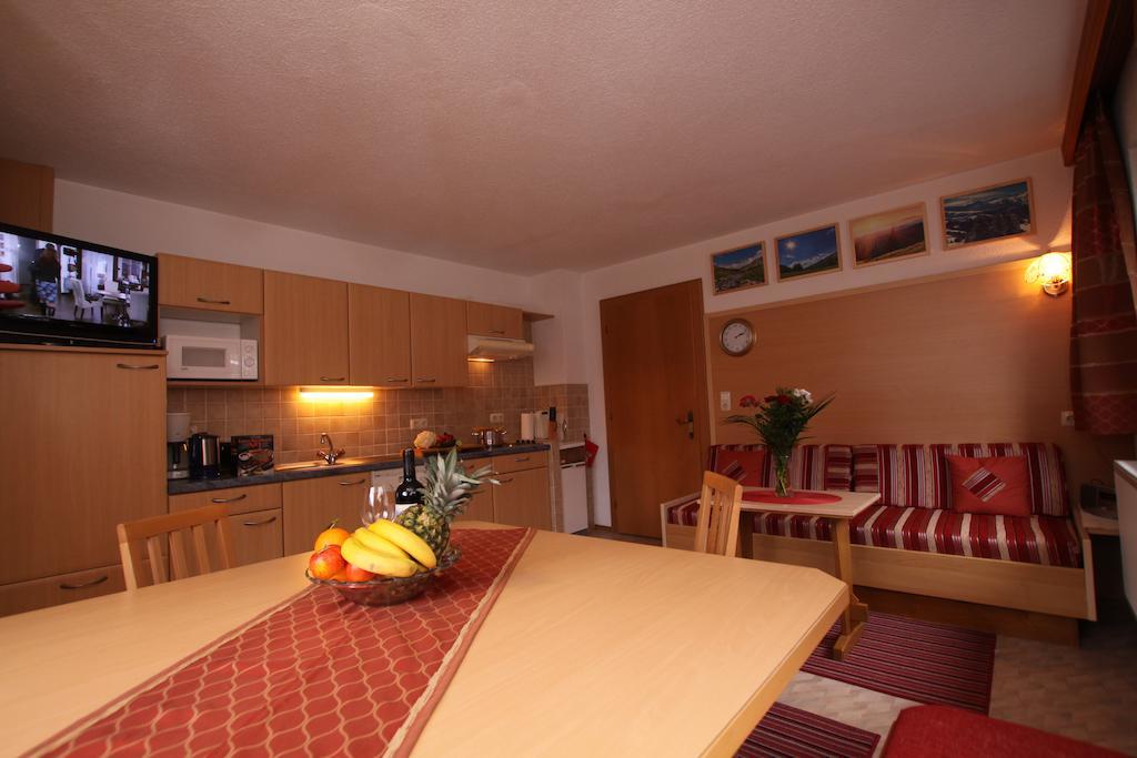 Haus Ladner Apartment See Ruang foto