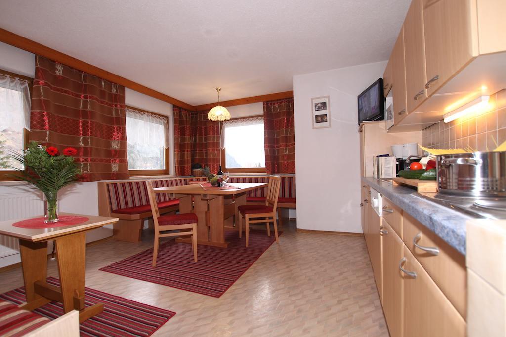 Haus Ladner Apartment See Ruang foto